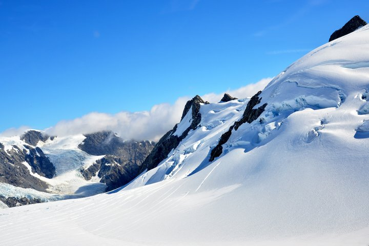 2 Day Glaciers & TranzAlpine Train: Queenstown to Christchurch - Photo 1 of 9